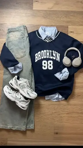 SECOND OUTFIT